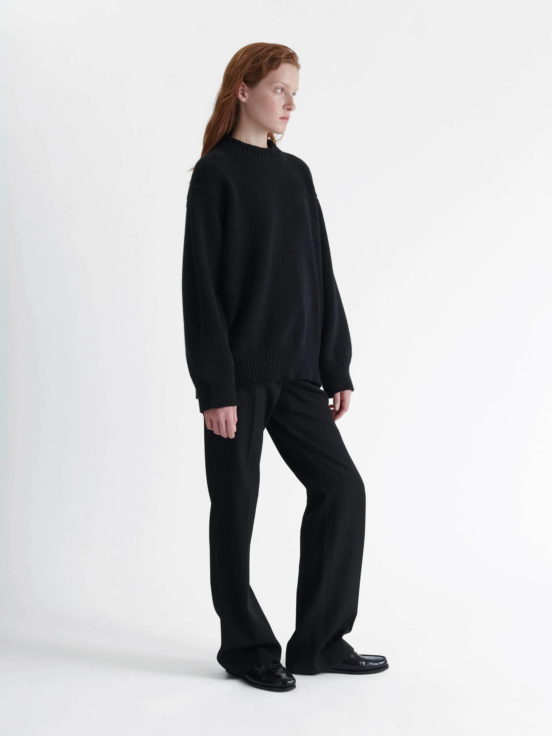 Black Geelong wool chunky Caragh crewneck